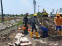 Kerahkan Alat Berat UNTUK Percepat TMMD 106