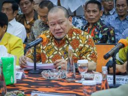 Pemuda Pancasila, FKPPI dan PPM Datangi MPR Desak Pengembalian Sistem Bernegara ke UUD 1945 Naskah A