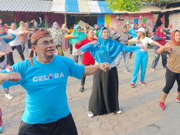 Senam Gelora Doddy Eka Putra Bersama Warga Bubutan Surabaya