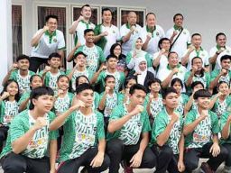 Gubernur Khofifah Resmikan Wisma Atlet GOR Sudirman