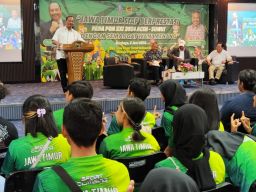 Koni Jatim Bersama Pakar Komunikasi Aqua Dwipayana Beri Motivasi Kepada Atlet Menuju PON XXI