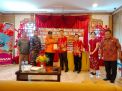 HUT HPN ICATI Jatim dan Gantaran News Salurkan 500 Buku ke Rumah Pintar Penerbal Juanda