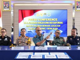 Jaga Kelestarian Laut, Lanal Banyuwangi Tangkap Pelaku Ilegal Fishing di Perairan Pulau Tabuhan