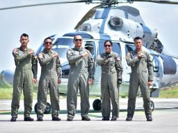 Kowal Pertama Captain Heli Panther Resmi disandang Lettu Laut (P/W) Michelle