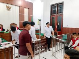 Sumarji CS Terdakwa Penyalahgunaan Solar Subsidi Divonis 4 Bulan Penjara