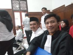 Tipu UMKM, Rengga Pramadhika Anak Lurah Sememi Diseret Di Meja Hijau