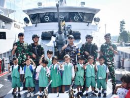Tanamkan Wawasan Kebangsaan, Kodaeral IX Terima Kunjungan Edukasi Maritim Siswa TK Kartika XIII/XVII Ambon