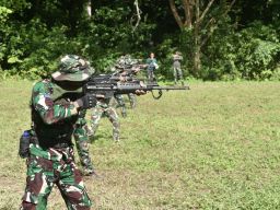 Tingkatkan Naluri Tempur, Kodaeral IX Gelar Latihan Kemampuan Dasar Pertahanan Pantai TW II TA 2026