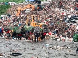 Dana Kompensasi Jadi Bancakan Pemburu Rente, IPPS Indonesia Desak TPST Bantargebang Ditutup Permanen