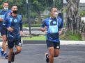 Perwira Resimen Artileri 2 Marinir Pasmar 2 Laksanakan Olahraga