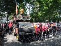 Ribuan Massa Berunjuk Rasa Di Pengadilan Negeri Surabaya, 174 Personel Polisi Diterjunkan