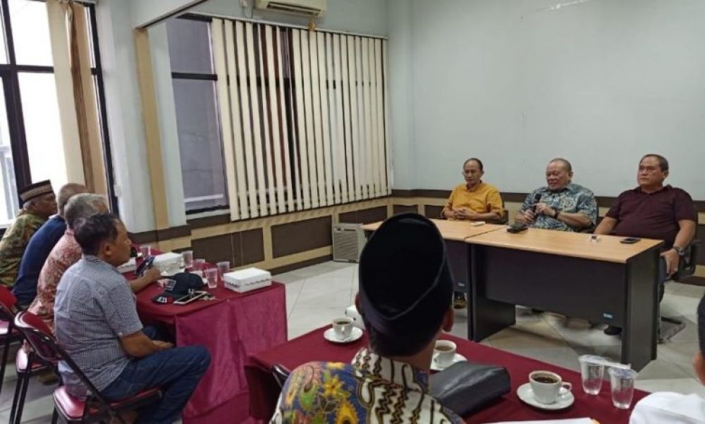 13 Tahun Pedagangan Pasar Turi Terlunta Lunta, Mengadu Ke Ketua DPD RI