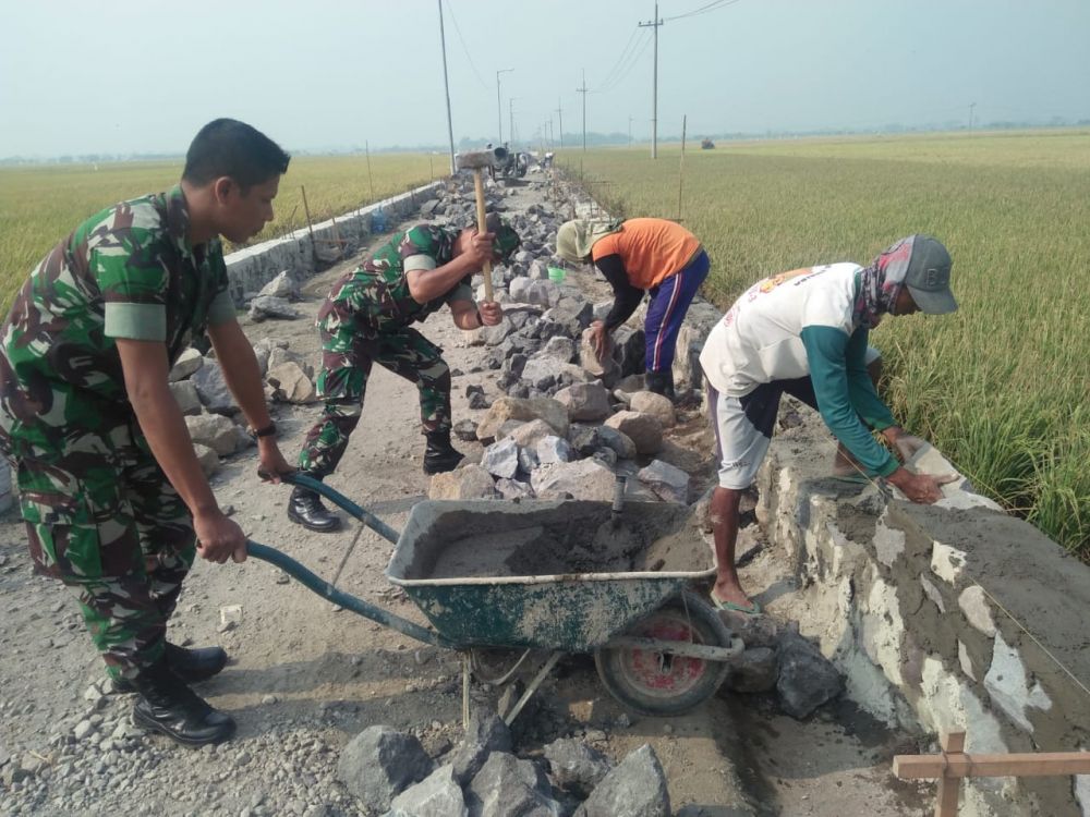 Jalan Beton Di Desa Kupang Menjadi Kenyataan