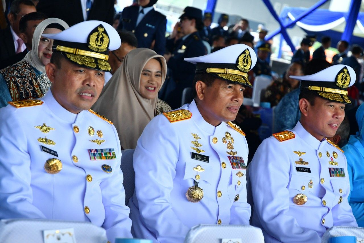 Dipimpin Panglima TNl, Komandan Puspenerbal Hadiri Sertijab KSAU