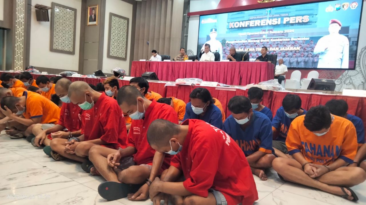 Operasi Sikat Semeru 2024, Polda Jatim Gulung 1120 Tersangka 3C