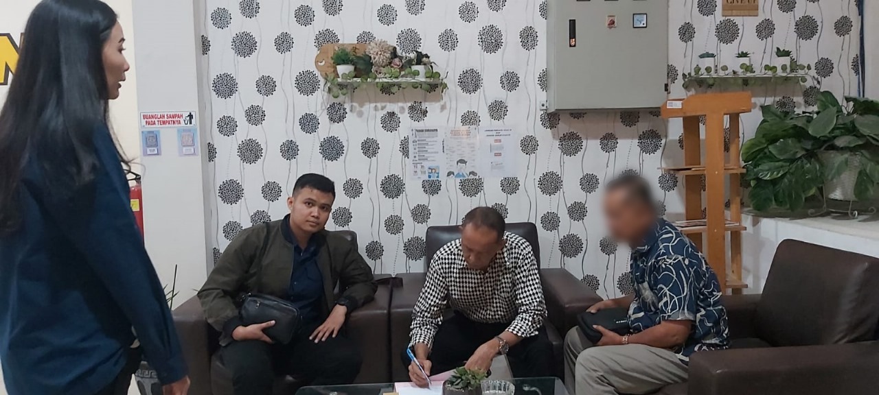 Kejari Tanjung Perak Menahan, HT Direktur PT Wahyu Tirta Manik Dugaan Korupsi Senilai 34 Miliar 