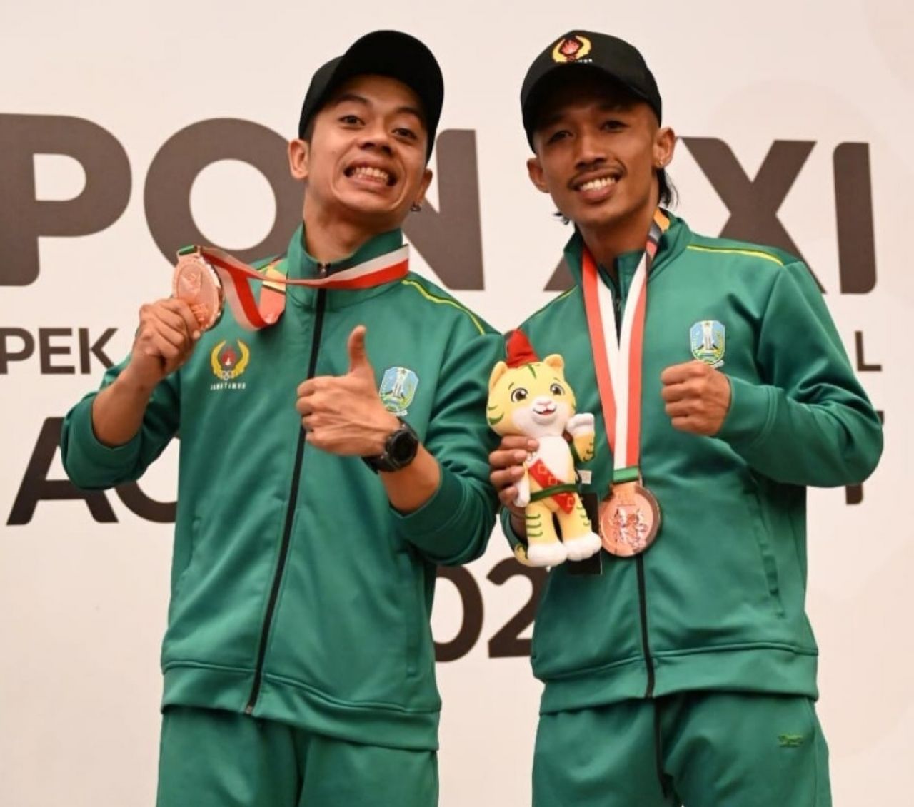 Dancesport Jatim Raih Satu Medali Perak dan Perunggu di PON XXI Aceh-Sumut 2024