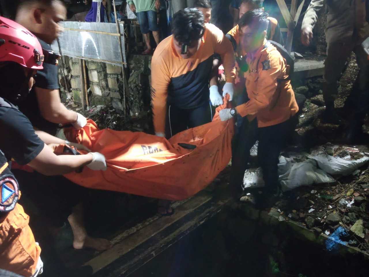 Diduga Alami Kram Remaja Bogangin Ditemukan Tewas Di waduk Kedurus