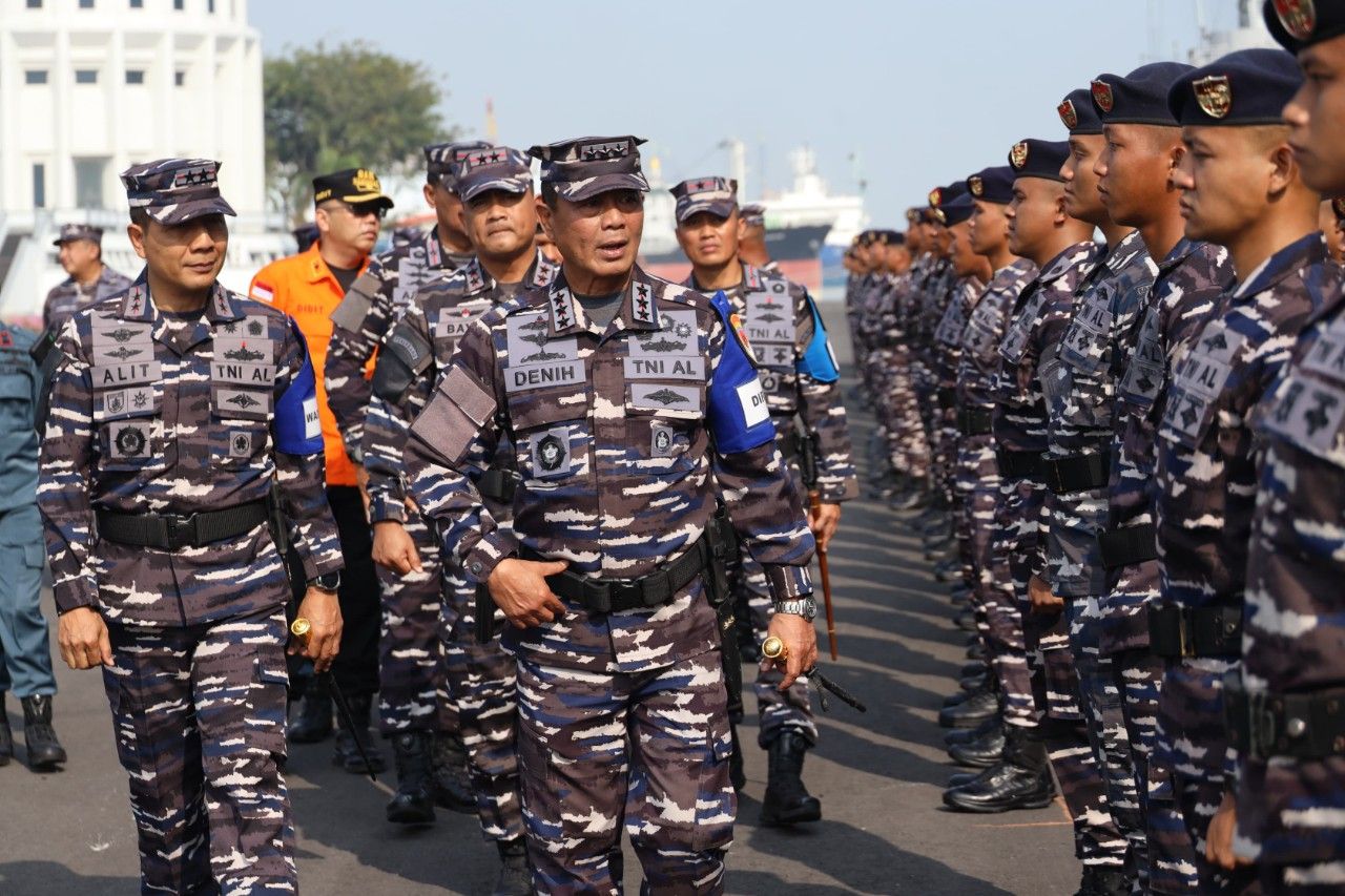 Pangkoarmada II Hadiri Apel Gelar Pasukan Latihan Kesiapsiagaan Operasi (LKO) Koarmada RI TA 2025
