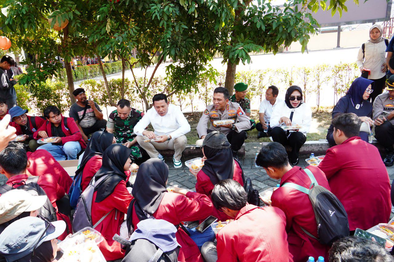 Ikatan Mahasiswa Muhammadiyah Sidoarjo Sampaikan Aksi Demo dengan Santun Damai