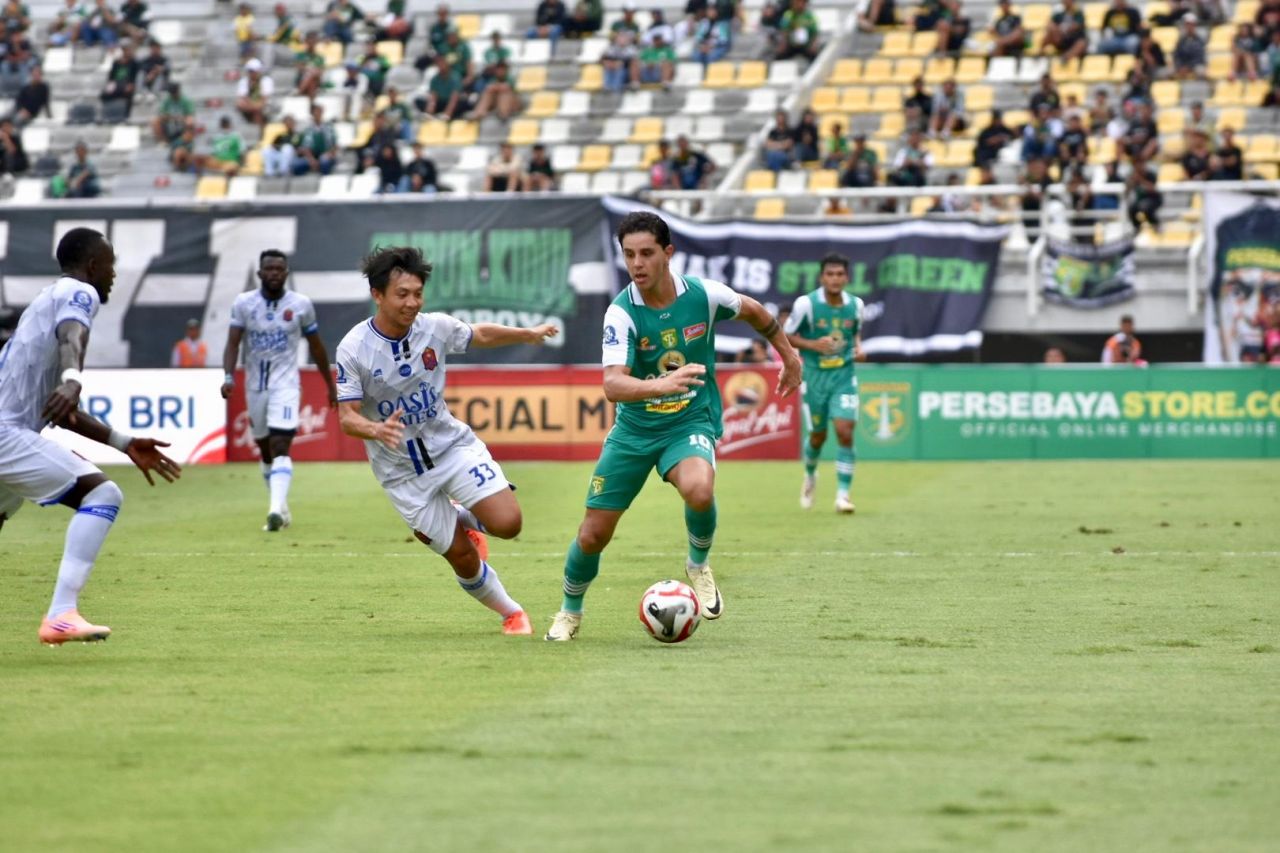 Arek-arek Green Force Tutup 2025 dengan Gemilang, Persebaya Surabaya Libas Persijap Jepara 4-0