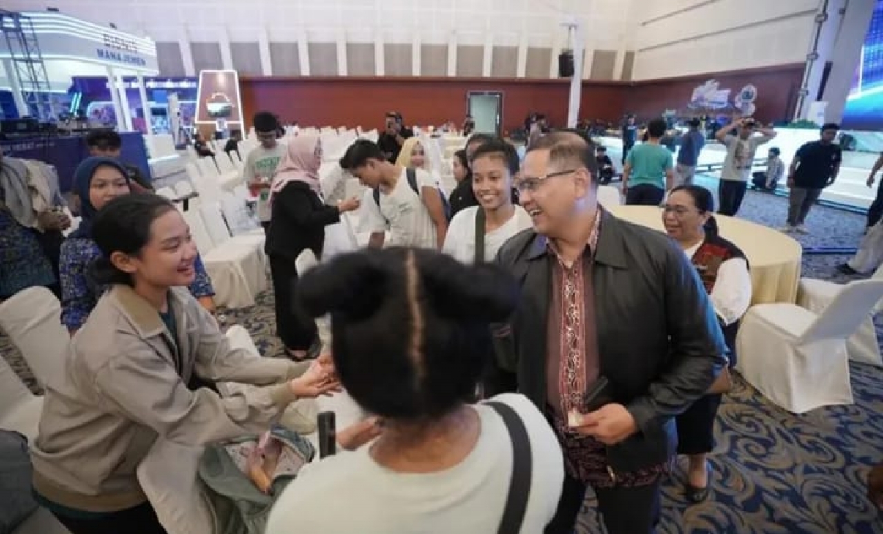 Kadindik Jatim Aries Agung Paewai Pastikan Kesiapan Expo & Expose SMK Hebat Jatim 2026 di Surabaya