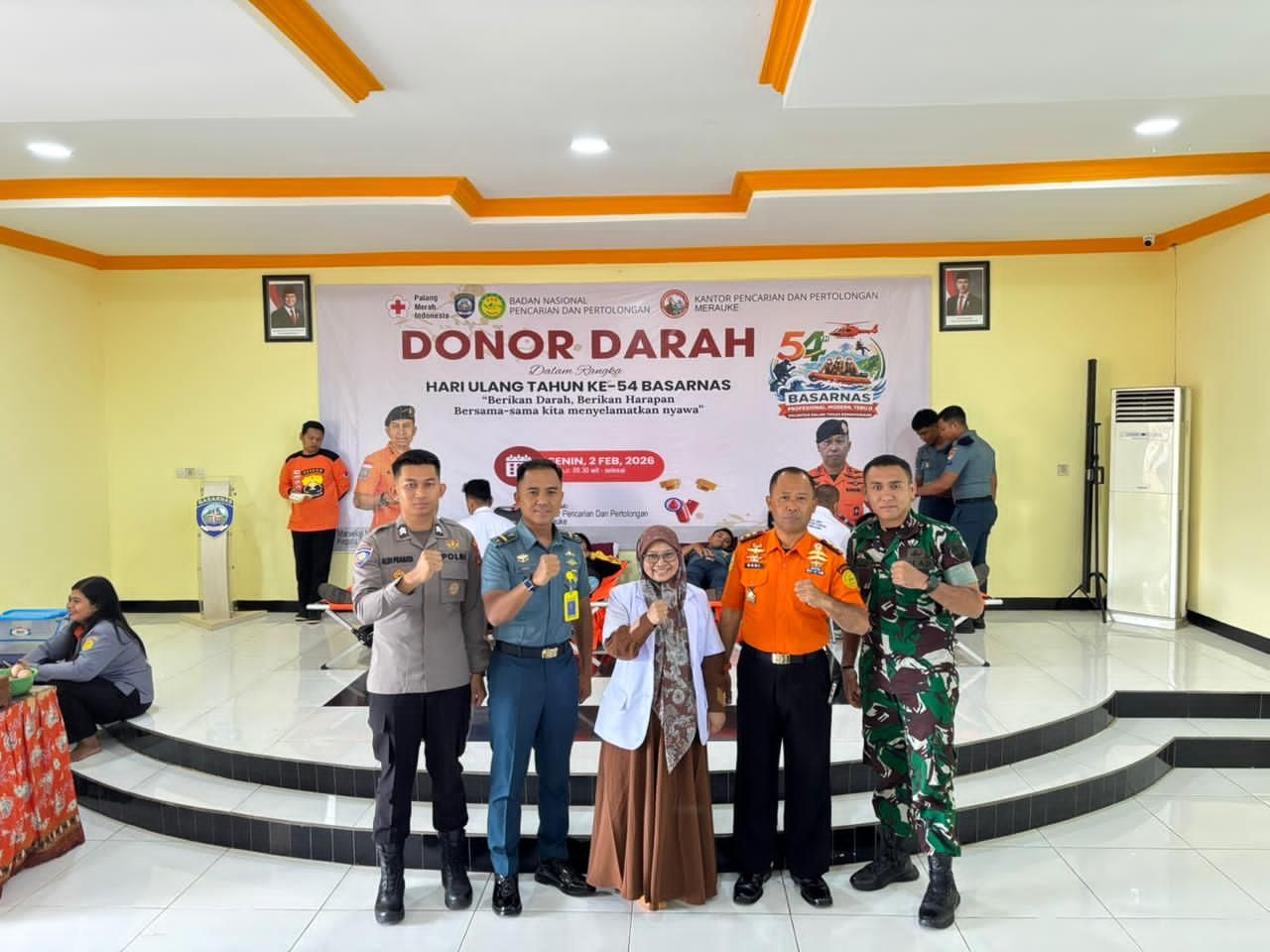 Prajurit Kodaeral XI Turut Sukseskan Donor Darah HUT Ke-54 Basarnas