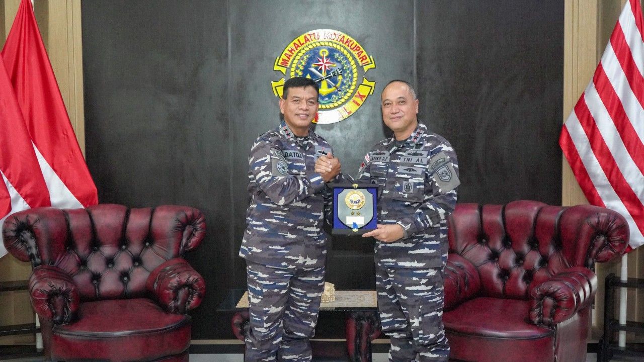 Komandan Kodaeral lX Terima Kunjungan Kerja Pangkoarmada lll