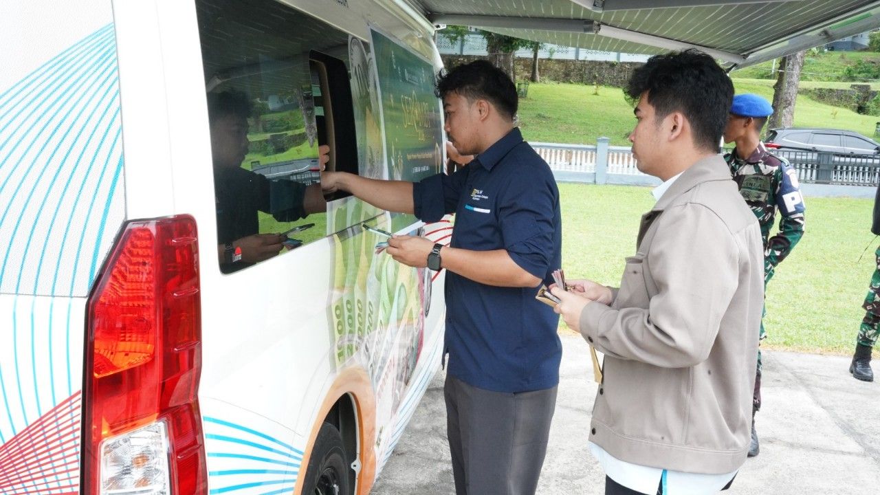 Jelang Idul Fitri 1447 H, Kodaeral IX Bersama Bank Indonesia Fasilitasi Penukaran Uang Baru Pecahan Rupiah