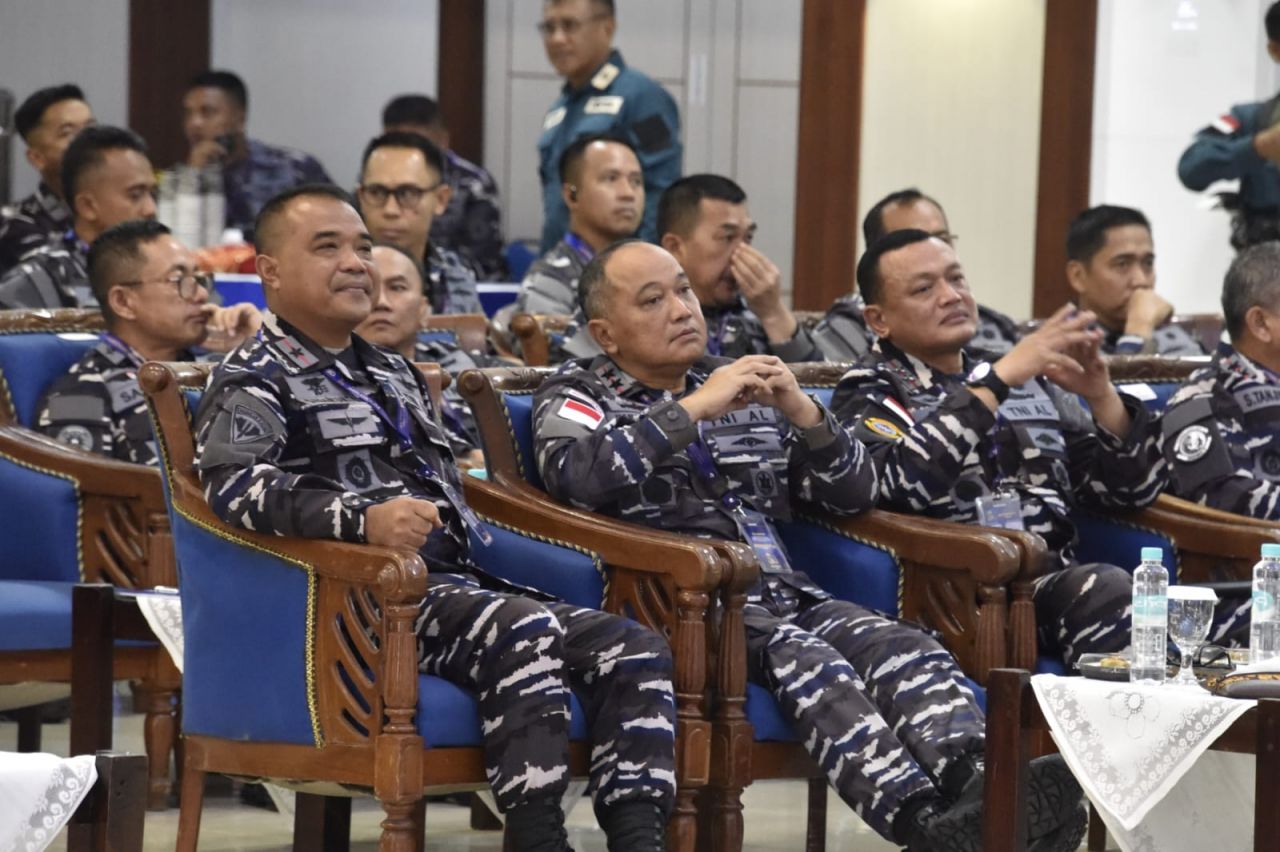 Sambut Hardikal ke-80, Komandan Kodaeral Hadiri Kolokium Pasis Tiga Lemdik TNl AL
