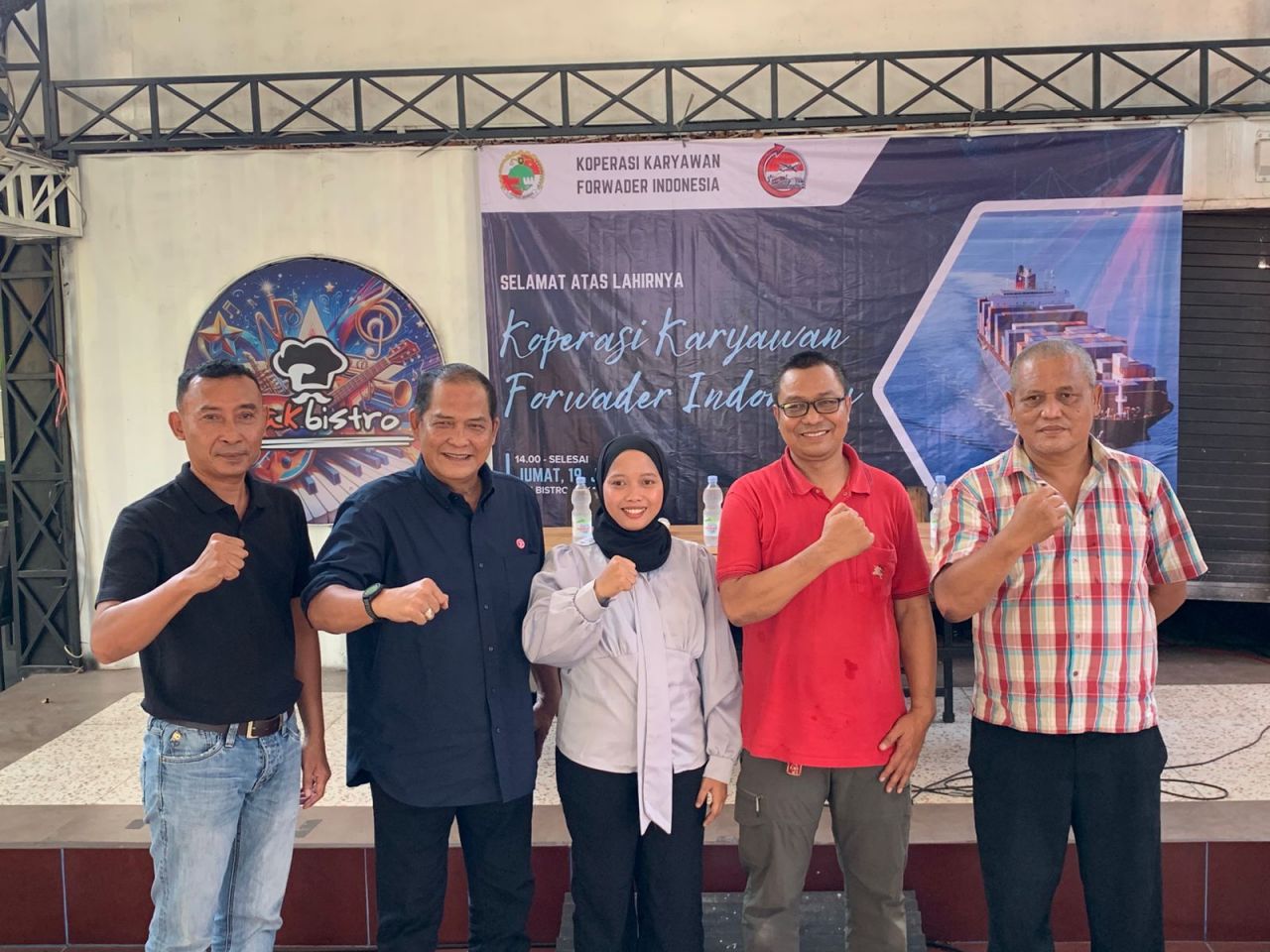 Koperasi Karyawan Forwarder Indonesia (Kopkar Forindo), sebuah koperasi profesi yang dibentuk untuk meningkatkan kesejahteraan, solidaritas, serta kapasitas sumber daya manusia di sektor logistik dan rantai pasok nasional.