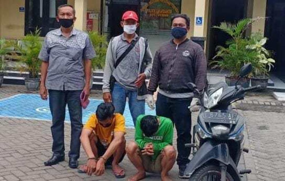 Unit Reskrim Polsek Lakarsantri Bekuk Dua Dari Tiga Pelaku Curanmor