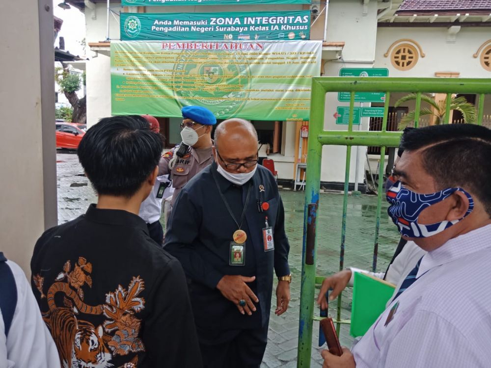 MEMUTUS MATARANTAI VIRUS COVID 19 & MENGANTISIPASI NEW NORMAL