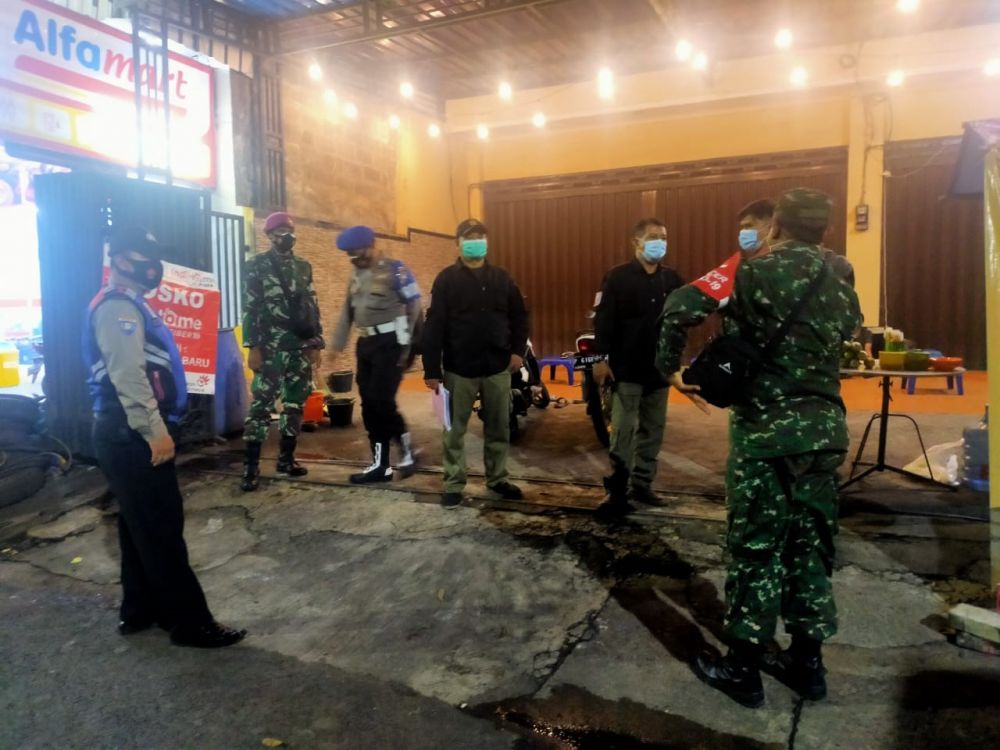 Terapkan Disiplin Prokes, Satgas Menart 2 Mar Adakan Operasi Yustisi