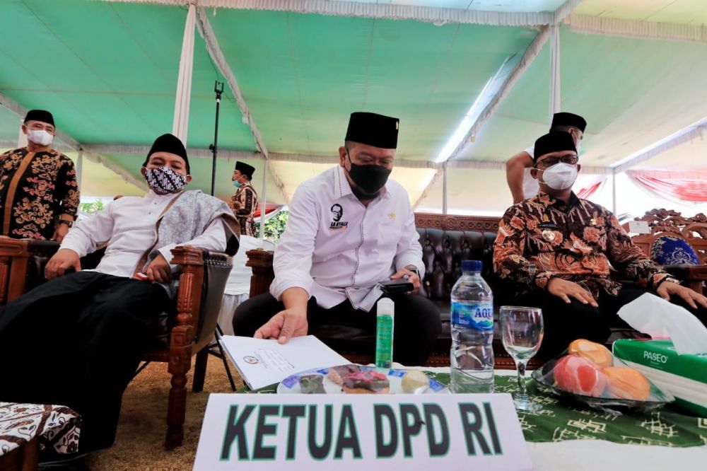 Ketua DPD RI, AA LaNyalla Hadiri Harlah Ponpes Wali Songo di Lampung
