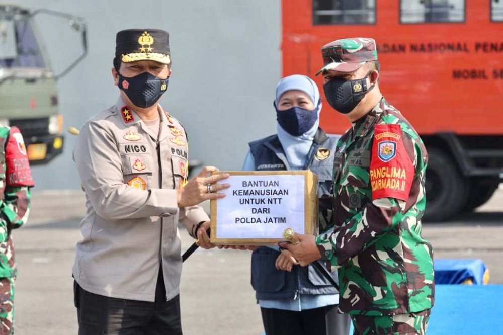 Pelepasan KRI Tanjung Kambani-971, Dan Penyerahan Bansos Ke Flores NTT