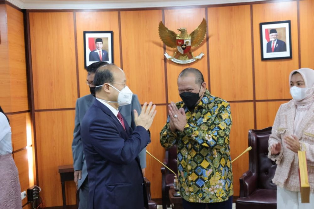 Ketua DPD RI Minta Ke Dubes RRT Agar Kapal Tiongkok Tertib Masuk RI 