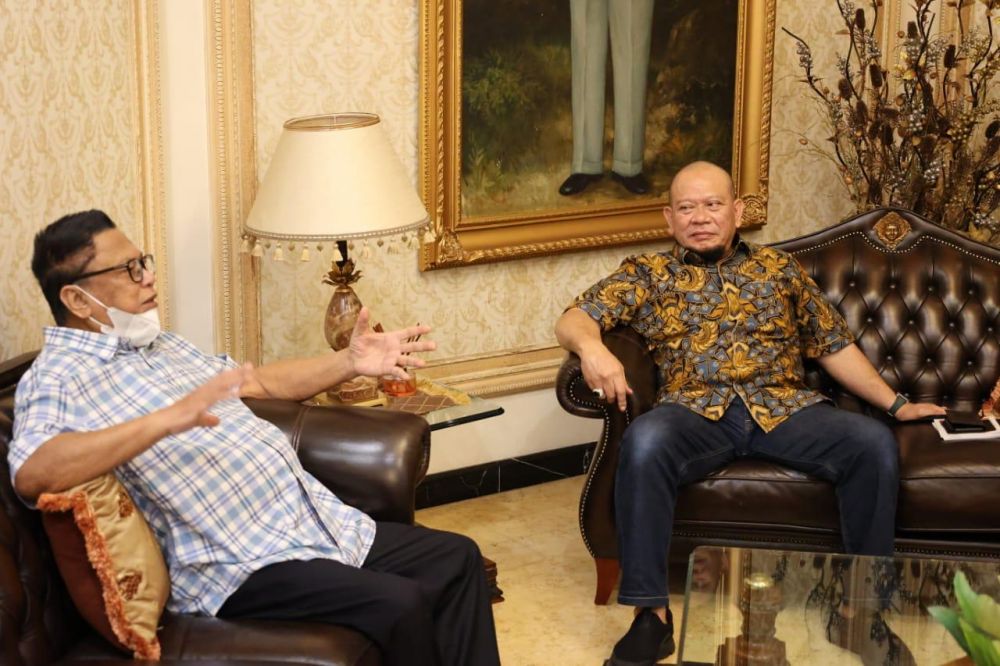 Seperti Ini Yang Dibahas Saat Ketua DPD RI Bertemu Bang OSO 