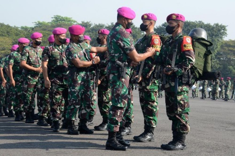 Komandan Pasmar 2 Lepas Satgas Ambalat XXVIII