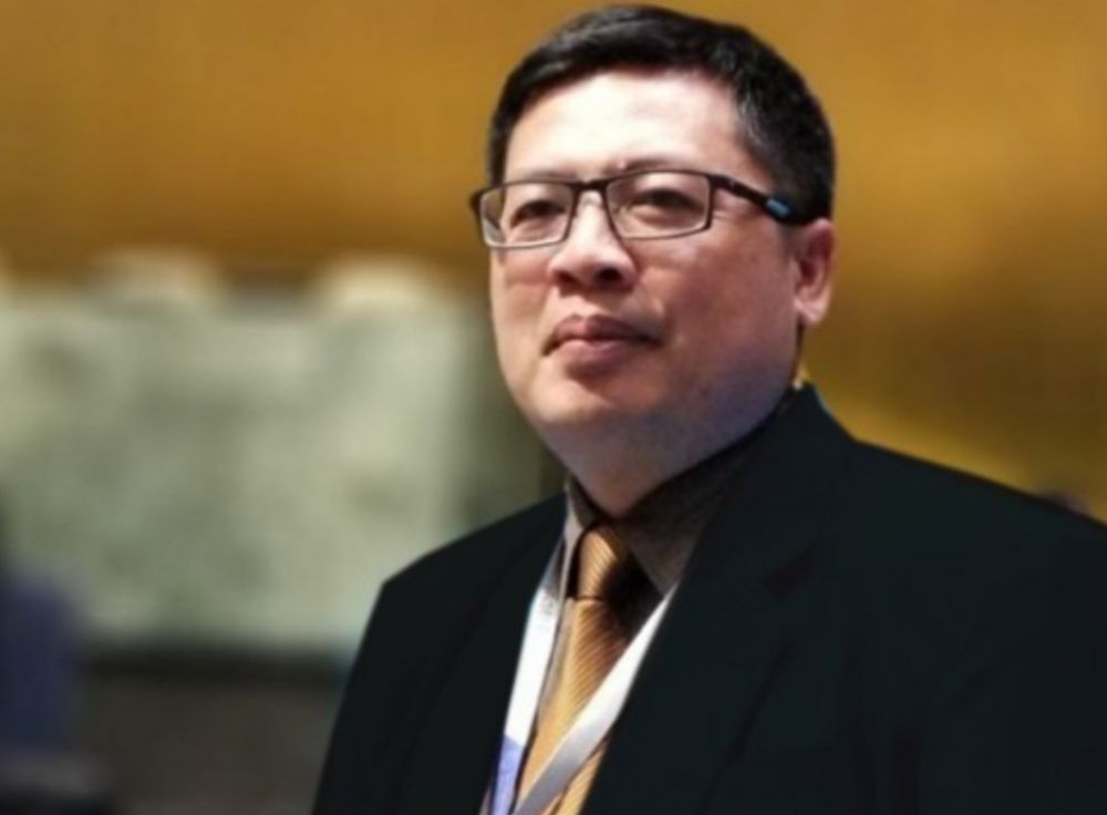 Praktisi ekonomi dan pengamat kesehatan Dr. Ilyas Indra 