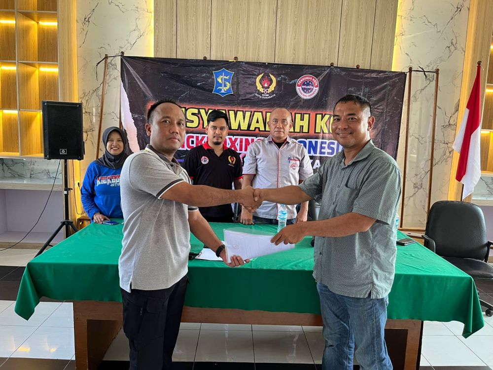Maududi Qutb Muchlis Terpilih Aklamasi Nahkodai Kick Boxing Indonesia Kota Surabaya