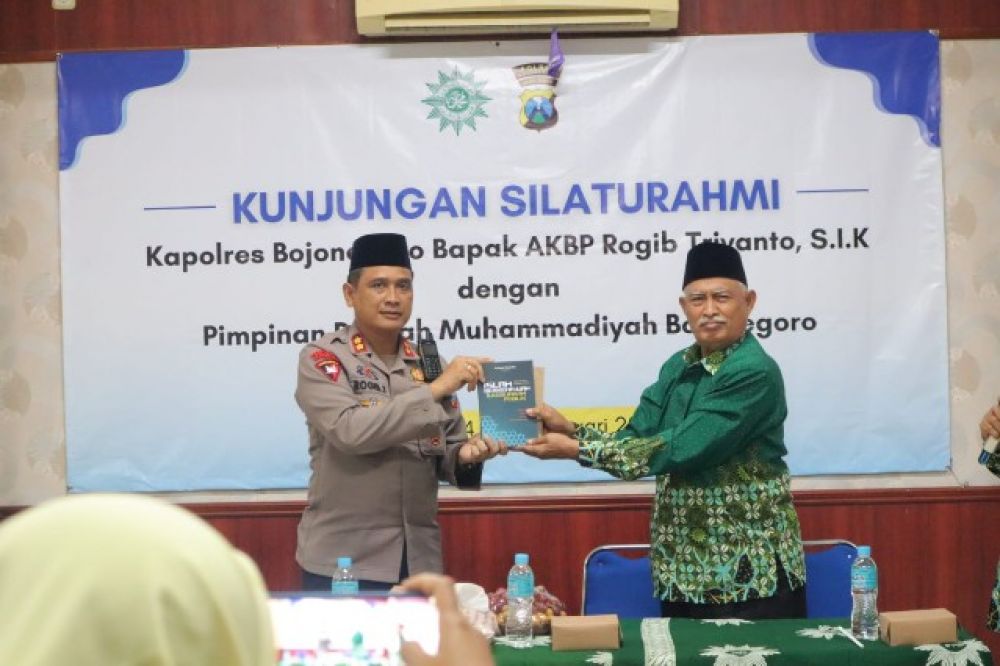 Kapolres Bojonegoro Silaturahmi Ke PD Muhammadiyah 