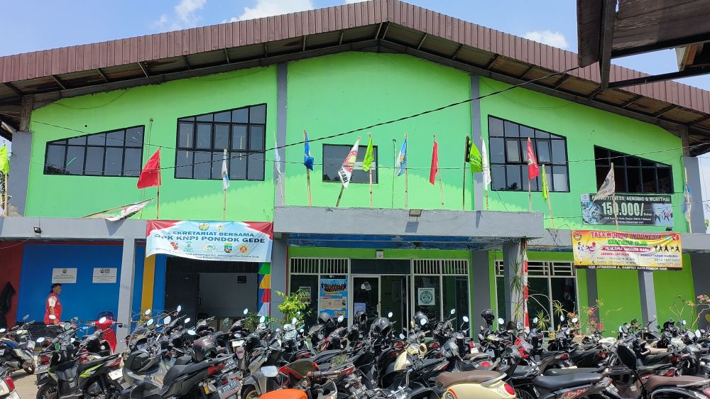 Gedung Balai Rakyat Kelurahan Jatiwaringin Kecamatan Pondok Gede Kota Bekasi (Foto: Ist)
