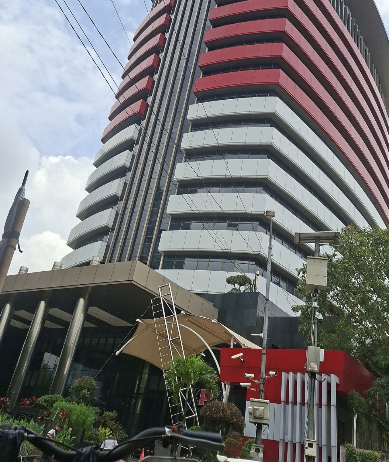 LAMI Minta KPK Usut Proyek Pompanisasi dan Desak Gubernur DKI Copot Kadis SDA